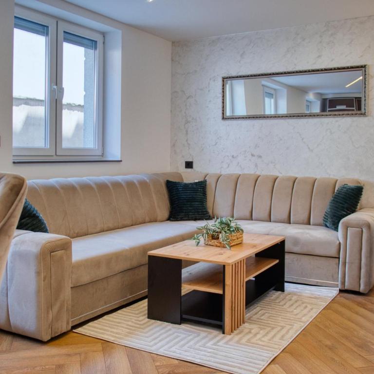 Lepenička Luxe - Premium Apartments - Three-Bedroom Deluxe Apartment - 12