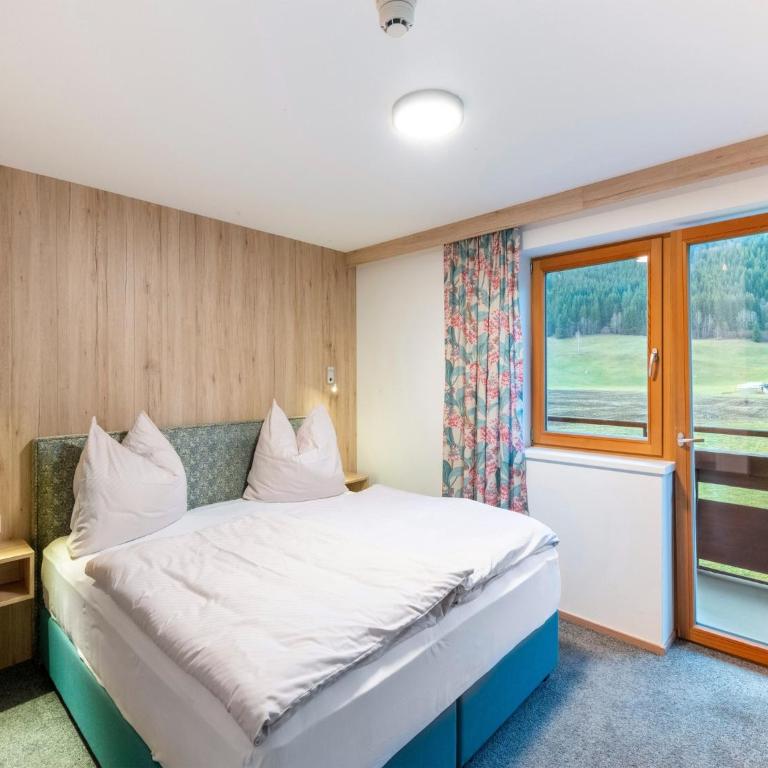 Lovely Apartment with Sauna, Ski Storage, Pool, Terrace - Appartement 2 Chambres - 13