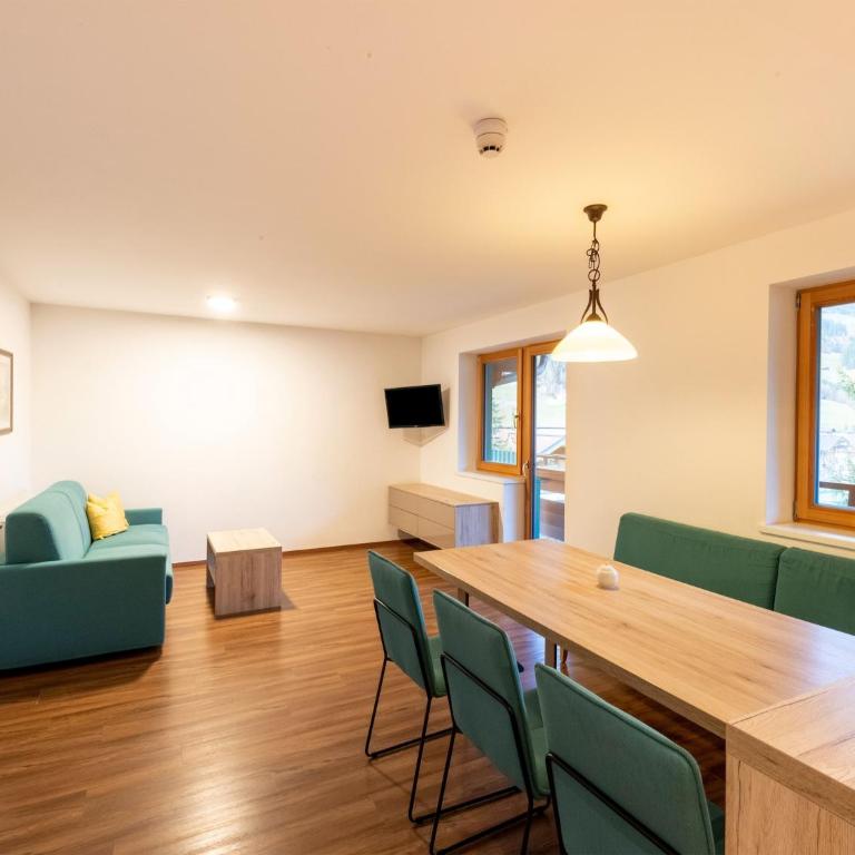 Lovely Apartment with Sauna, Ski Storage, Pool, Terrace - Appartement 2 Chambres - 11