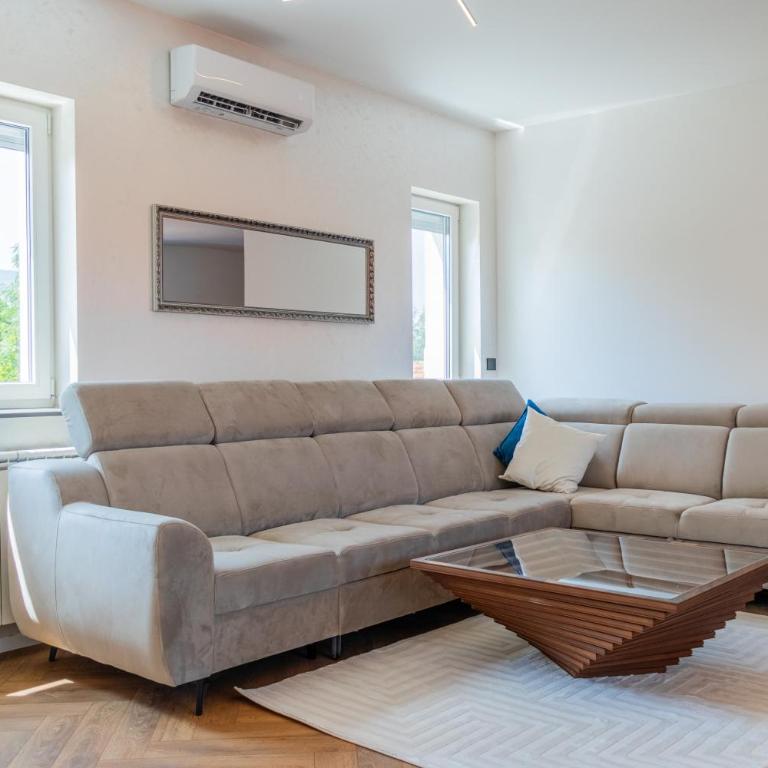 Lepenička Luxe - Premium Apartments - Four-Bedroom Luxury Apartment - 13