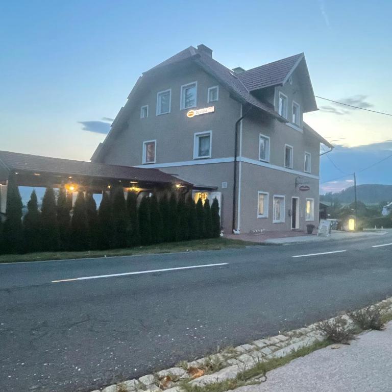 Chalet Wörthersee - Ferienhaus - 36