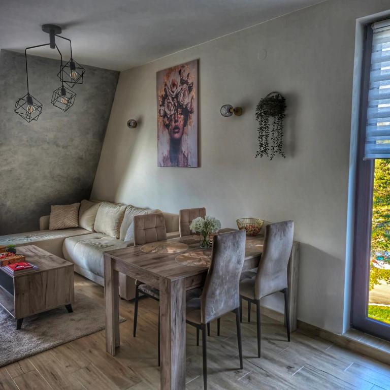 S S Apartman - One-Bedroom Apartment - 1