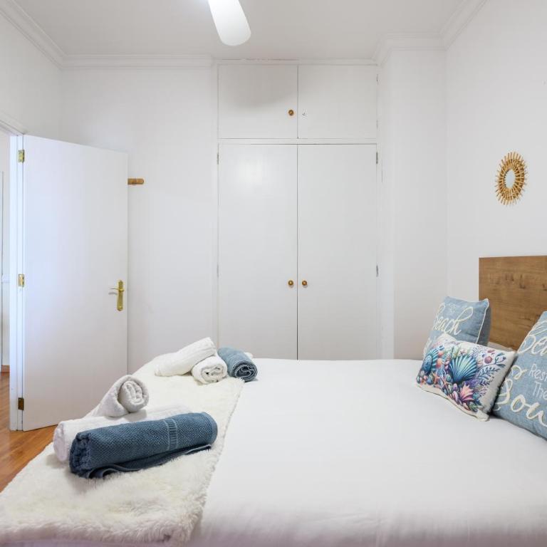 Gravina Beach Apartment 1 - One-Bedroom Apartment - 2