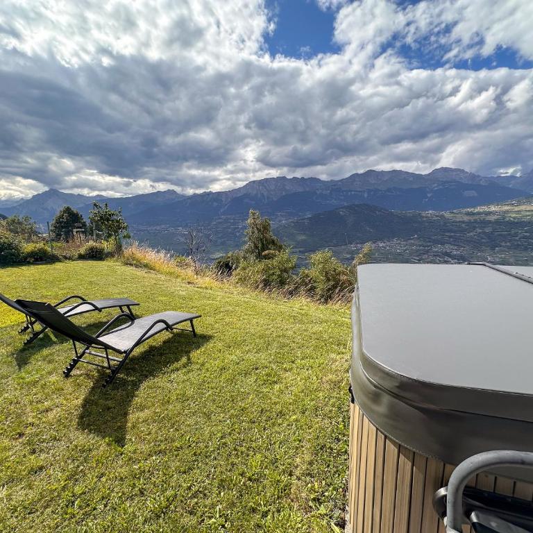 Chalet l'Aiglon Valais - Vue, Confort, Jacuzzi - Chalet - 23