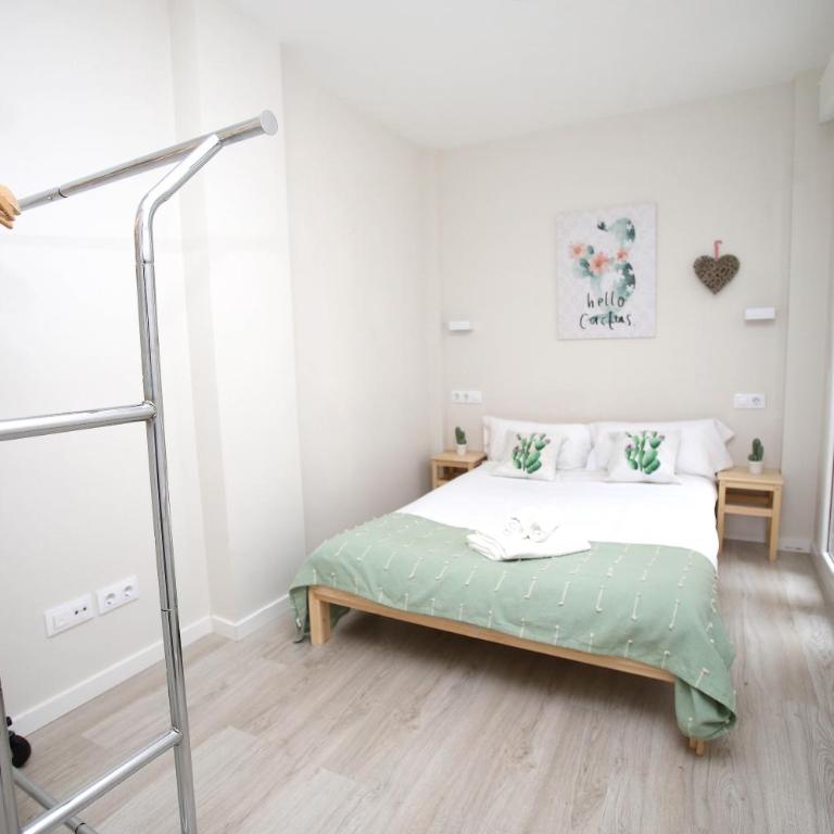 El Rincon de la Merced 1 con Terraza y Aire Acondicionado - Apartamento de 3 dormitorios - 10