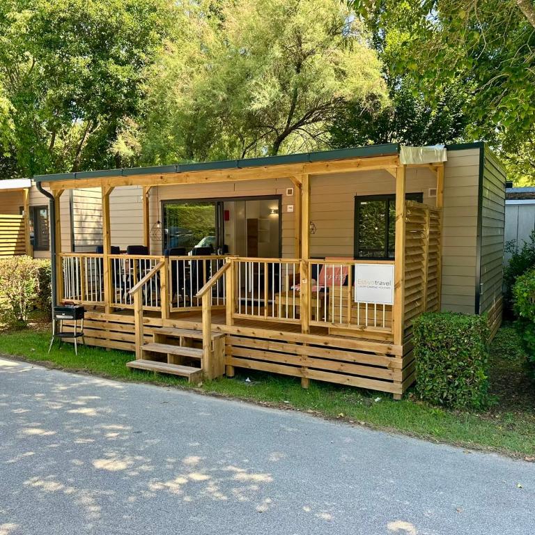 Estivo Premium Plus mobile homes on Camping Pra delle Torri - Chalet con 3 Camere da Letto - 1