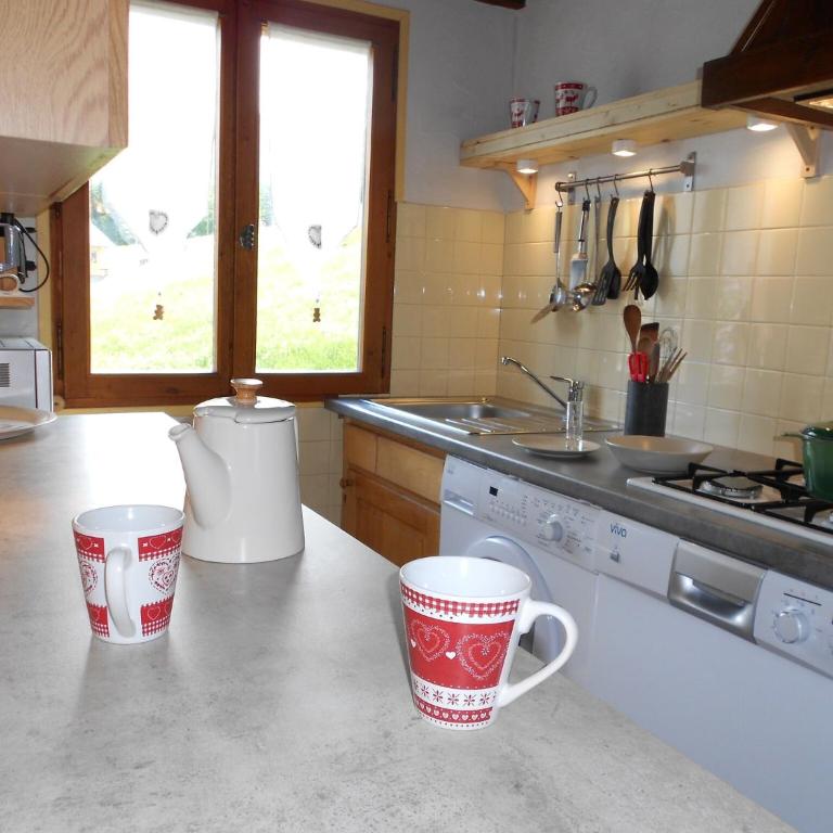Chalet in Notre-Dame near Ski Lift - Chalet 1 Chambre - 13
