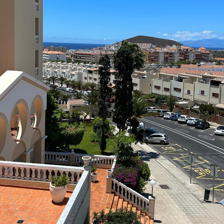 Pool view 2 bed duplex in Castle Harbour C207 - Apartment with Pool View - 19