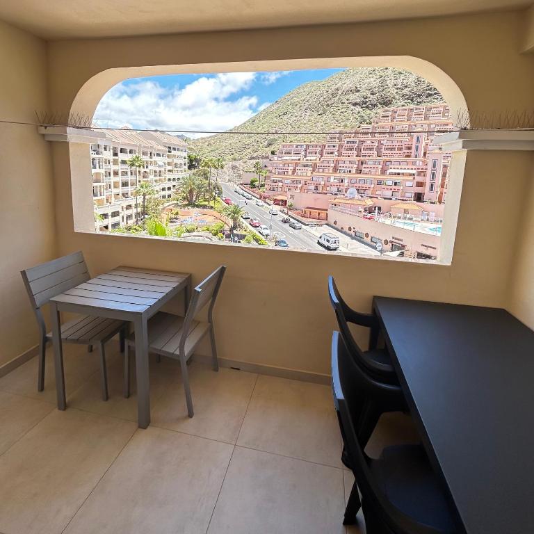 Pool view 2 bed duplex in Castle Harbour C207 - Apartment with Pool View - 15