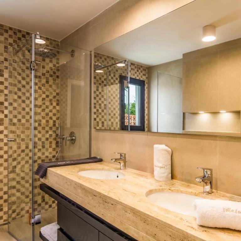 Villa Lugano by Villa Plus - Villa - 17
