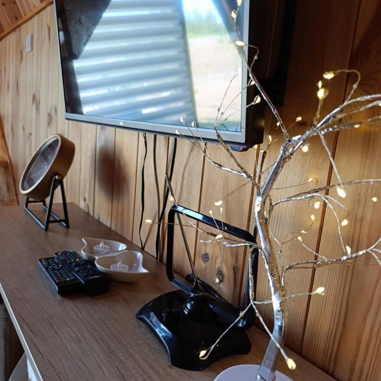 WIND Cottage - One-Bedroom House - 13