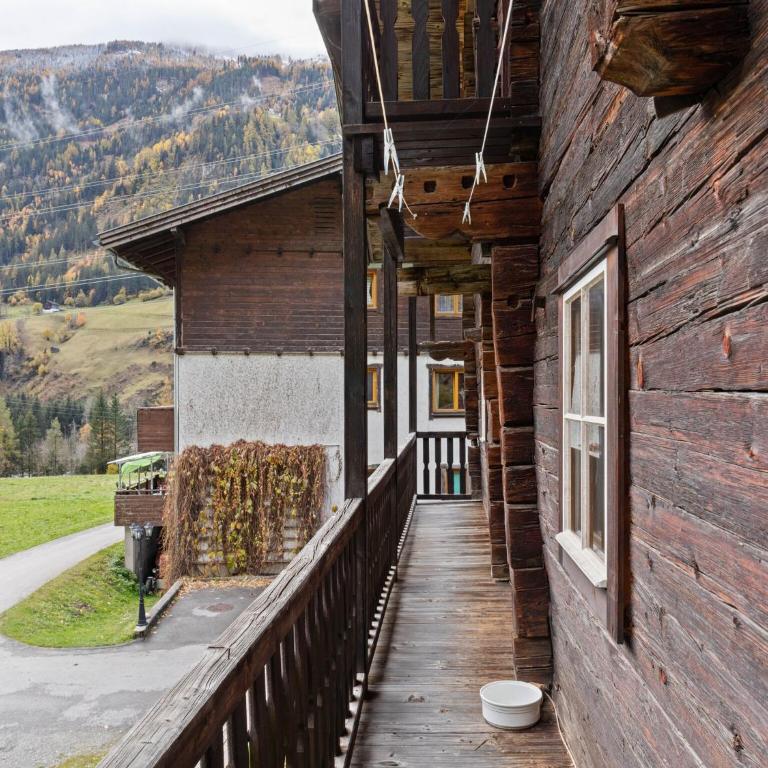 Chalet in Matrei near Ski Lift & Bus - Ferienhaus mit 5 Schlafzimmern - 26