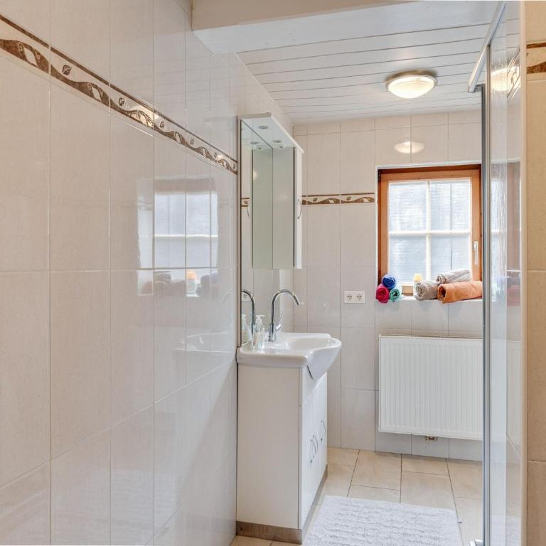 Chalet in Matrei near Ski Lift & Bus - Ferienhaus mit 5 Schlafzimmern - 23