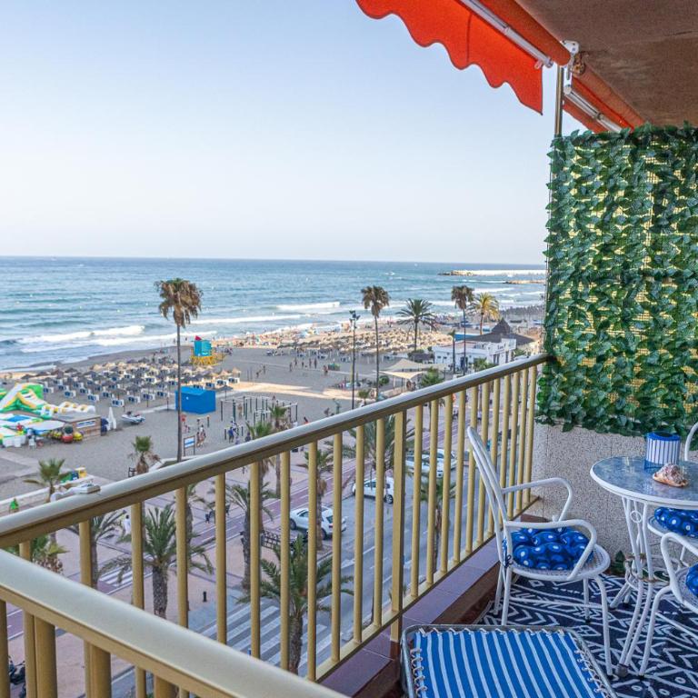 Apartamento Brisas del Mar primera línea Playa Los Boliches Fuengirola - Apartamento con vistas al mar - 1