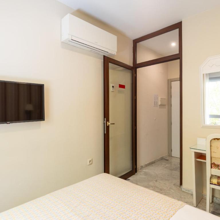 Colectia Hotel Santa Lucía - Single Room (Ground Floor) - 7