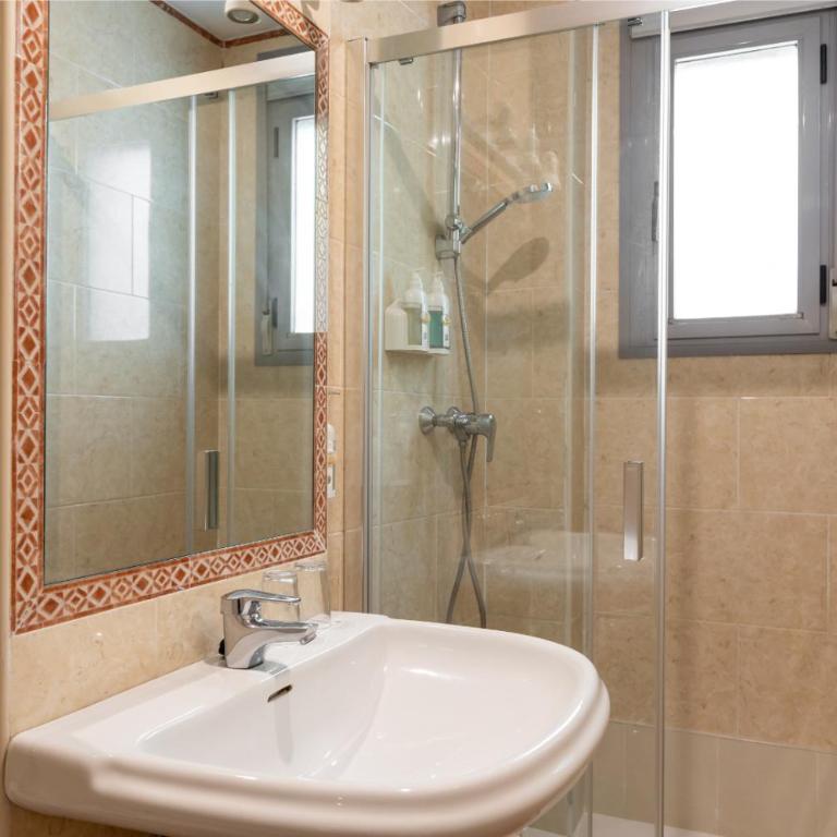 Colectia Hotel Santa Lucía - Single Room (Ground Floor) - 6