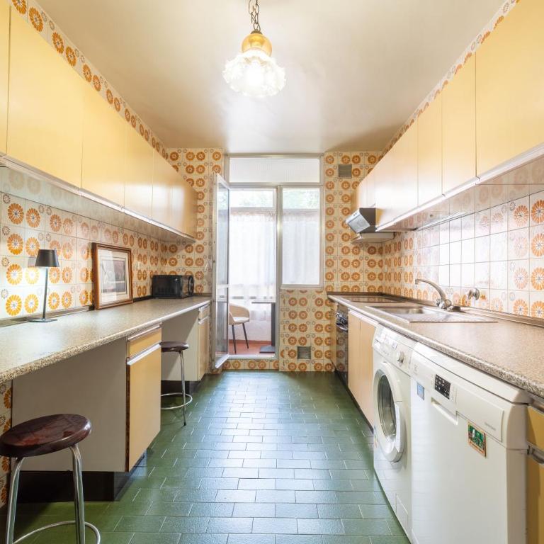 Atocha Apartments, Central Location Terrace, Kitchen, Fast WiFi, metro nearby - Apartamento de 1 dormitorio - 7