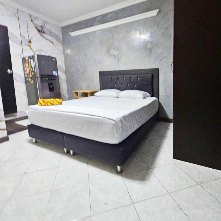 Apartahotel Casa Blanca - Double Room with Private Bathroom - 6