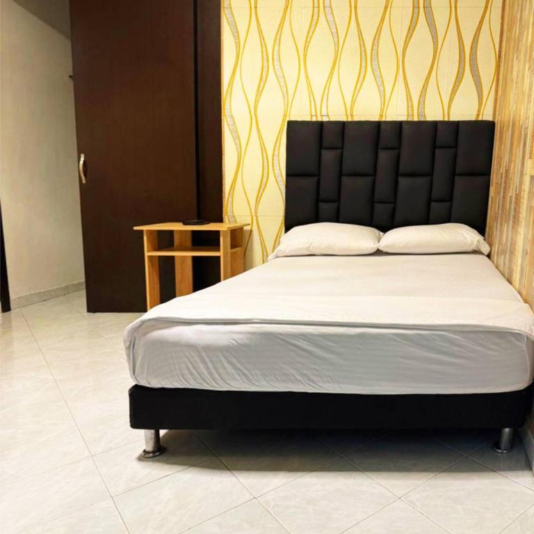 Apartahotel Casa Blanca - Double Room with Private Bathroom - 7