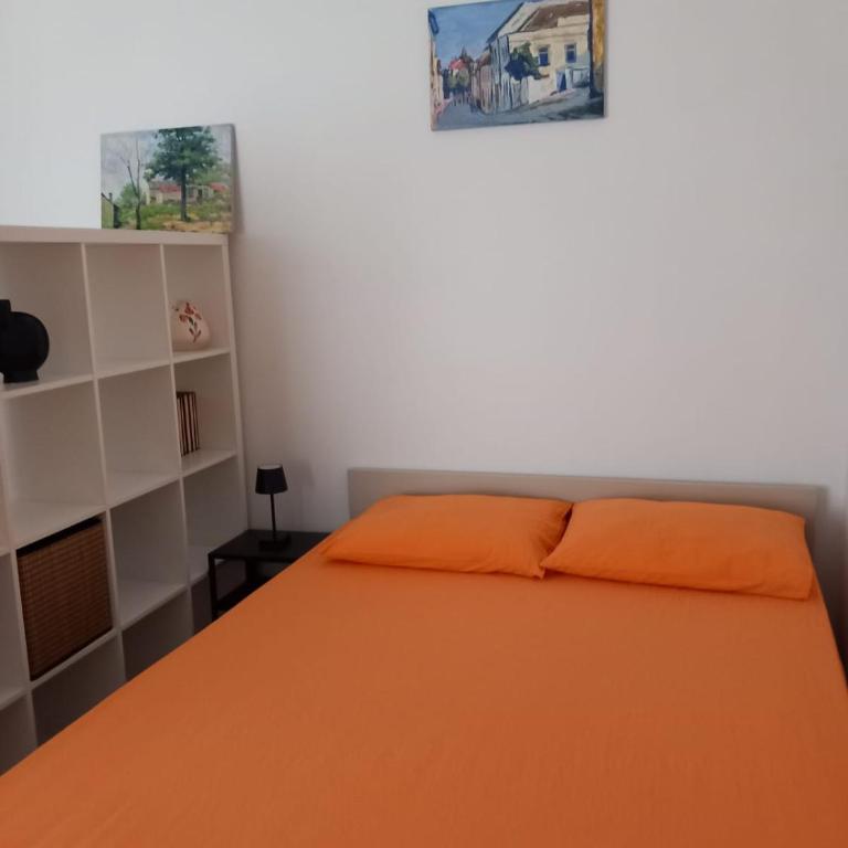 Lola - One-Bedroom Apartment - 5