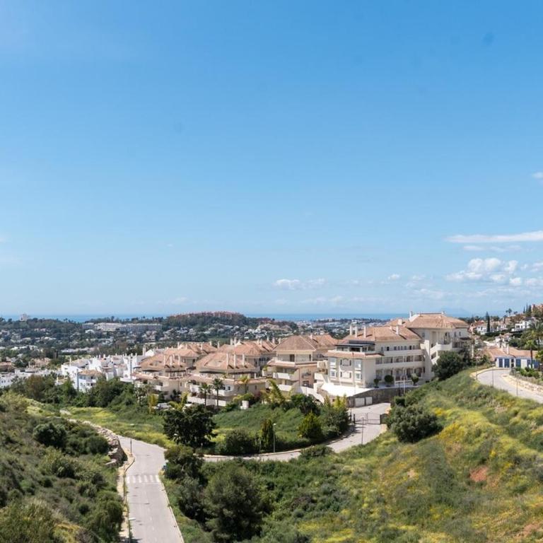 Modern Apt with Pool near Banús - Apartamento de 2 dormitorios con balcón y vistas al mar - 21