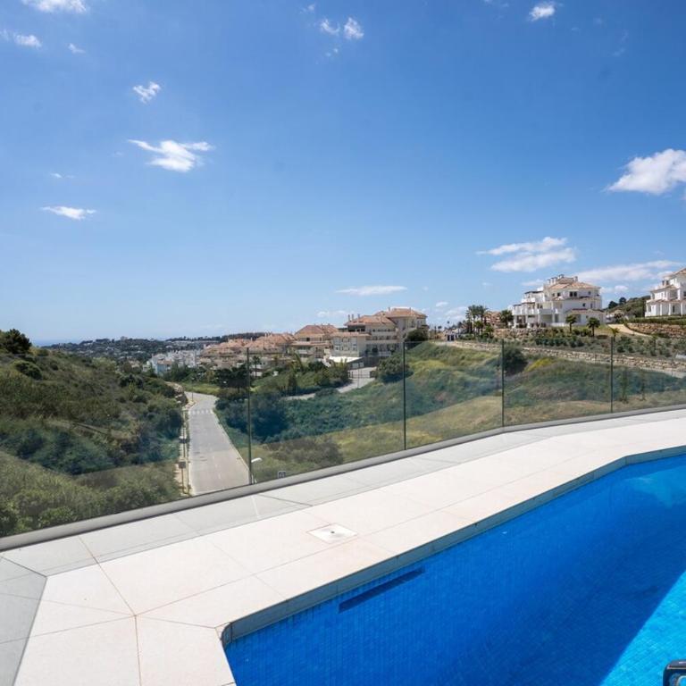 Modern Apt with Pool near Banús - Apartamento de 2 dormitorios con balcón y vistas al mar - 22