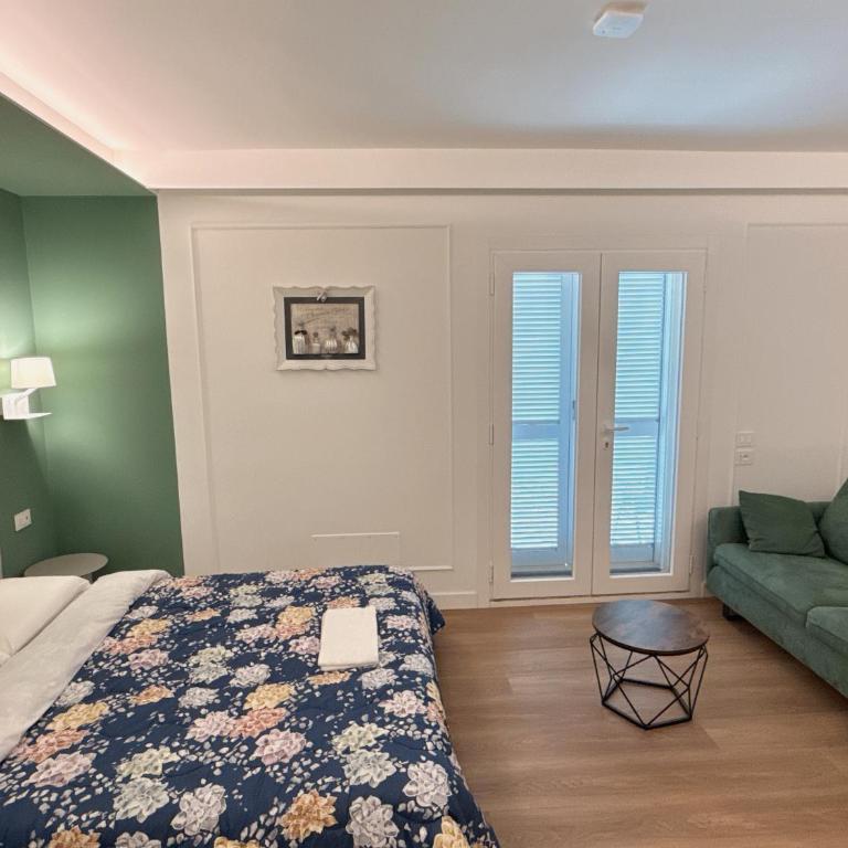 Villa Angela - Camera Matrimoniale con Bagno Privato - 15