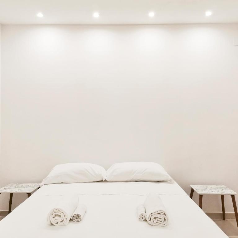 Rogadeo34 - One-Bedroom Apartment - 6