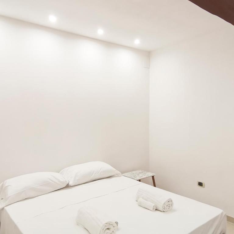Rogadeo34 - One-Bedroom Apartment - 5