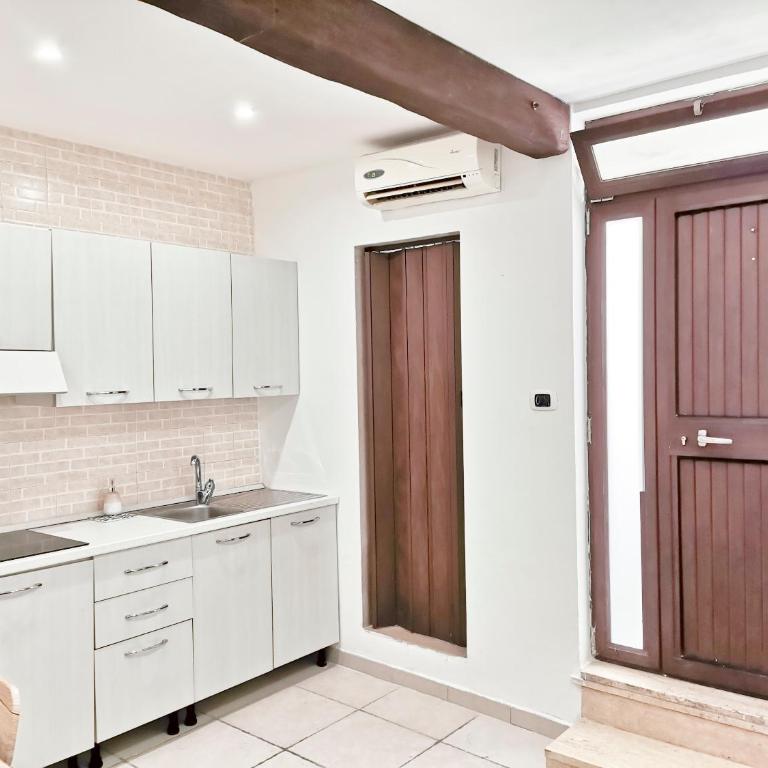 Rogadeo34 - One-Bedroom Apartment - 21