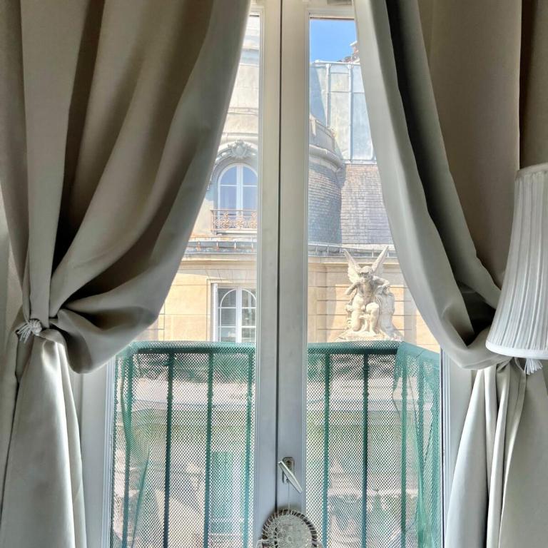 Charming Parisian apartment - One-Bedroom Apartment - 8