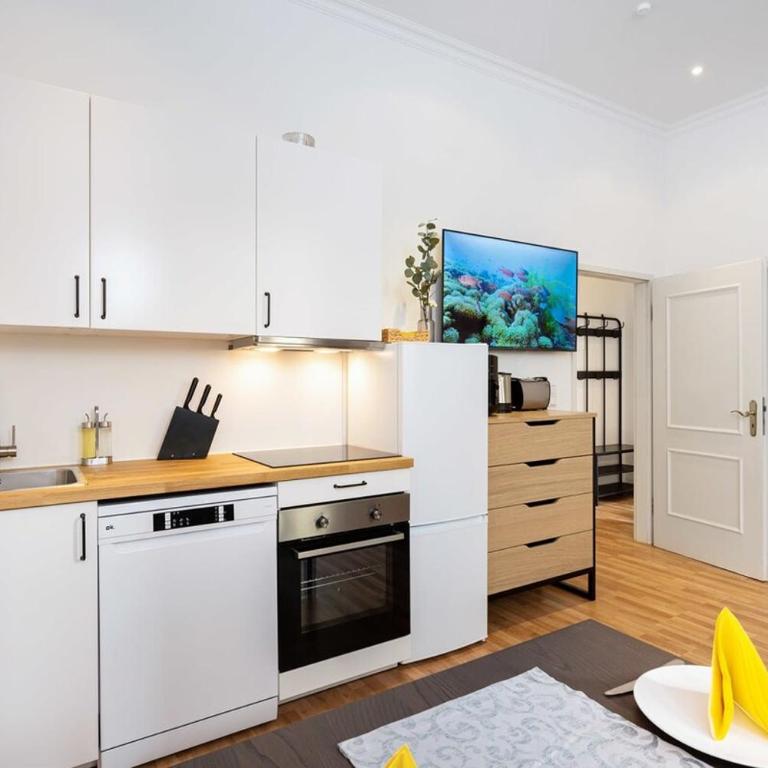 2bedroom in historic villa near Nymphenburg Palace - Apartment - 3