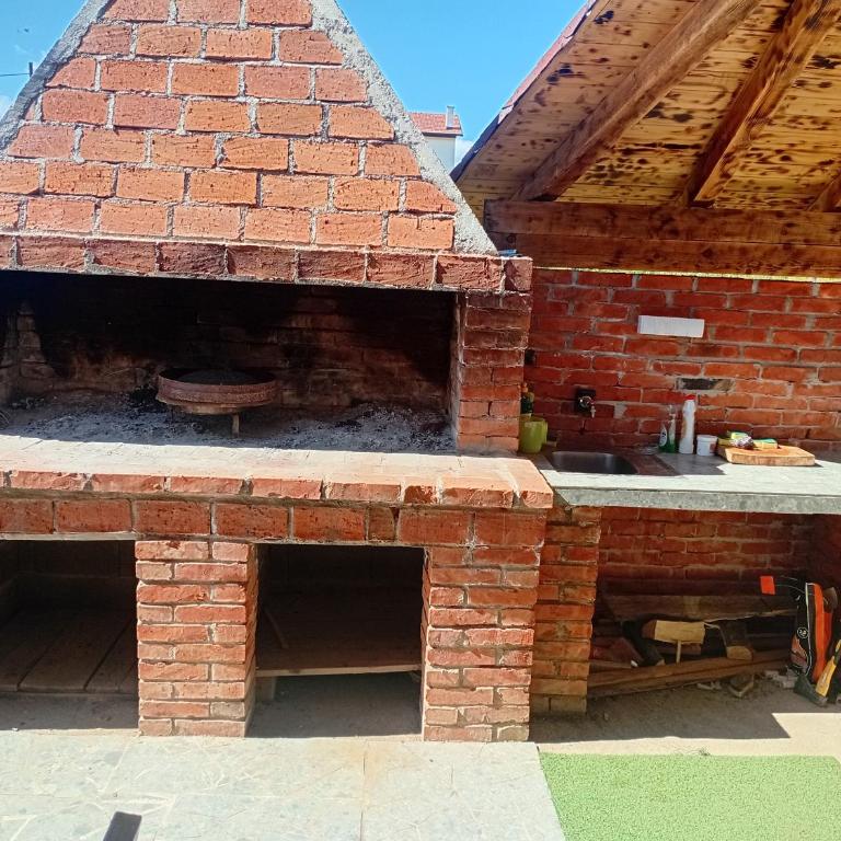 Vikendica Lazar - Kuća sa 2 Spavaće Sobe - 6