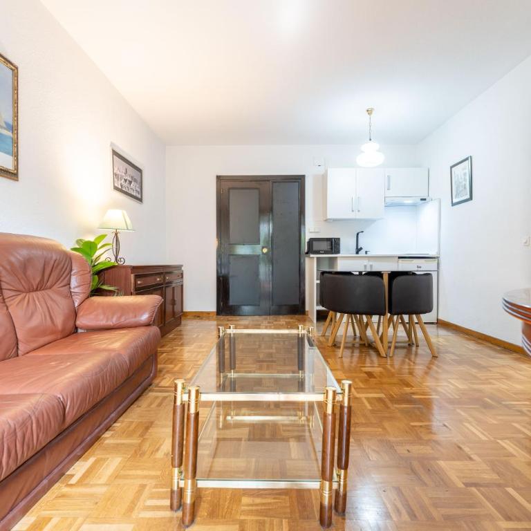 Apartamentos Florida - Apartamento de 2 Dormitorios en Madrid Centro - Two-Bedroom Apartment - 18