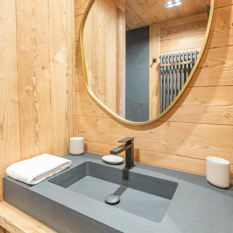 Alpe d'Huez Houses - Chateau Noir - Grand standing pour 4 ou 5, Sauna, Fitness, Babyfoot - Appartamento Deluxe con 2 Camere da Letto e Balcone - 45