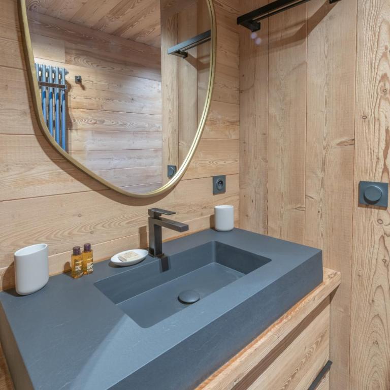 Alpe d'Huez Houses - Sarenne - Grand standing pour 4ou5 Sauna Fitness Babyfoot - Appartement 2 Chambres Deluxe avec Balcon - 16