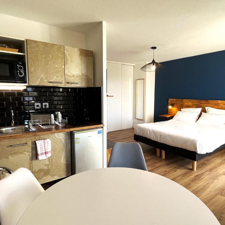Les appartements du Clos de la Chartreuse By Ateya - Studio avec Terrasse - 4