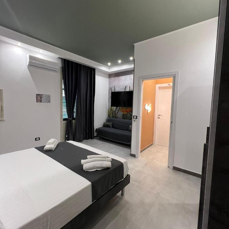 kumpa' sicilian apartments - Deluxe Double Room with Extra Bed - 3