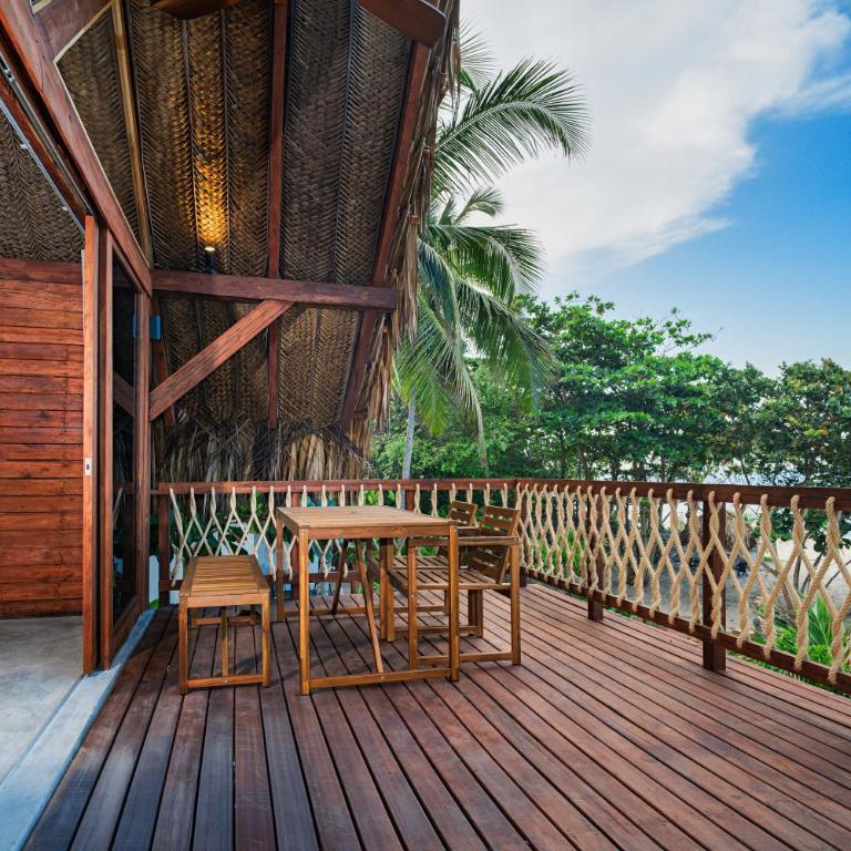 Casa Iwana Tayrona Suites Deluxe Playa y AC - Suite con vistas al mar - 18