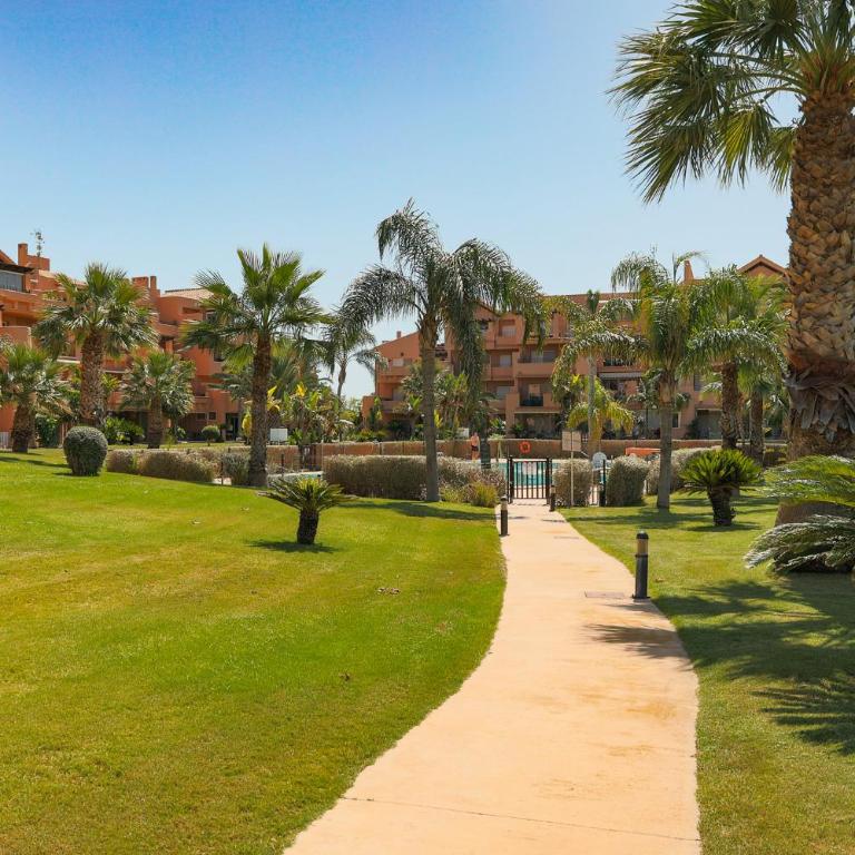 Appartement La Casa Soleada Mar Menor Golf & Padel Resort - Apartamento de 2 dormitorios con vistas al jardín - 39
