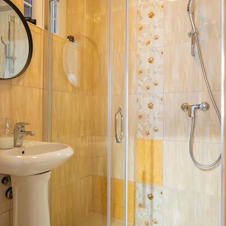 Casa Campana - One-Bedroom Apartment - 8