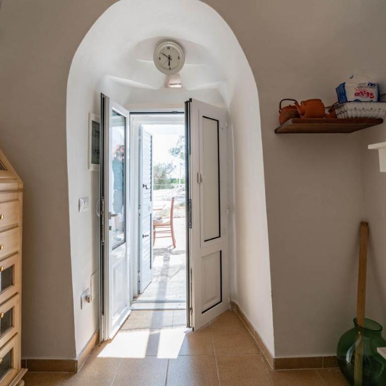 Dimora Laveneziana by Rentbeat - Villa - 12
