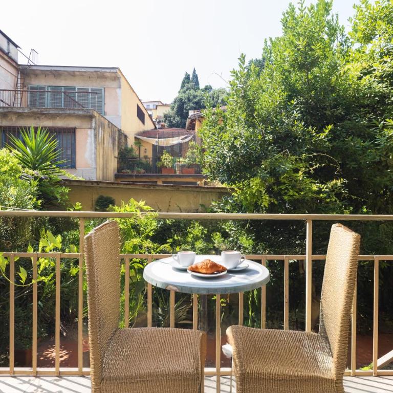 Spacious Oltrarno Apartment with Private Garden - Appartamento con 3 Camere da Letto - 3