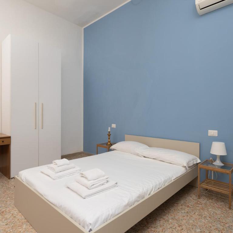 Spacious Oltrarno Apartment with Private Garden - Appartamento con 3 Camere da Letto - 1