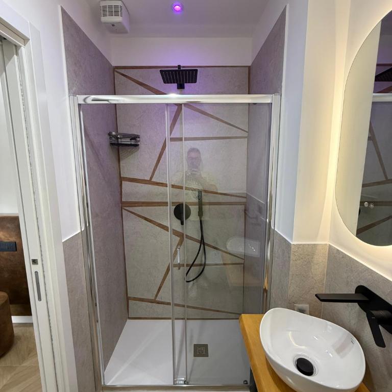 Ulivo Guest House Roma - Suite Familiare Deluxe - 8