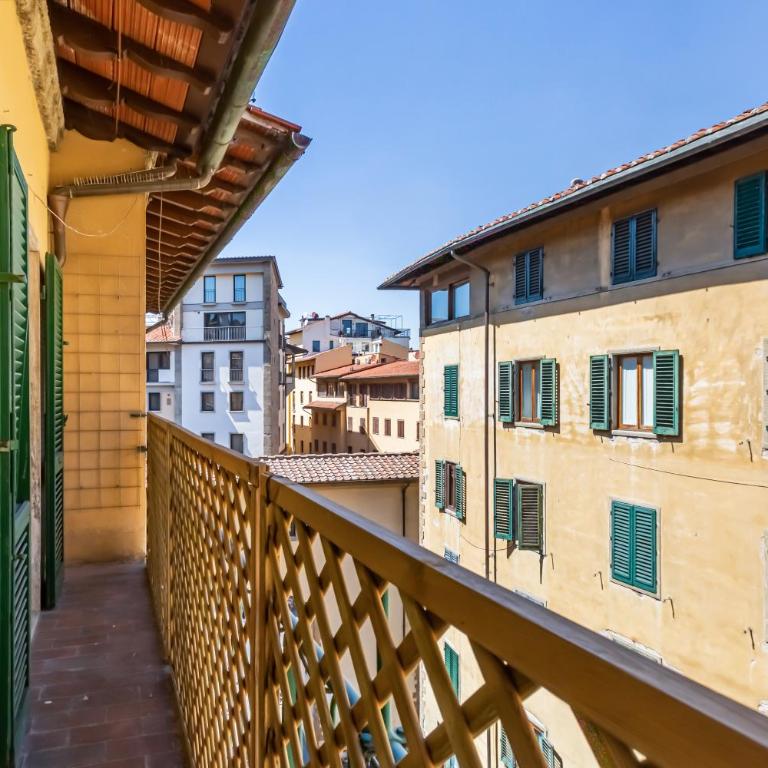 GuestHost - Ponte Vecchio Roomy Apartment - Appartamento con 4 Camere da Letto - 2