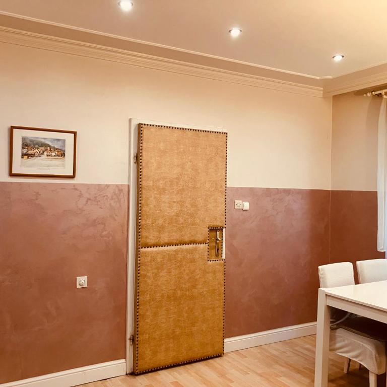 Lovely Garden Executive 100m2 Apartment - Business & Long Stay Novi Sad - Apartman sa 3 Spavaće Sobe - 17