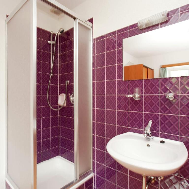 Holiday Home in Wenns near Ski Lift - Ferienhaus mit 5 Schlafzimmern - 28