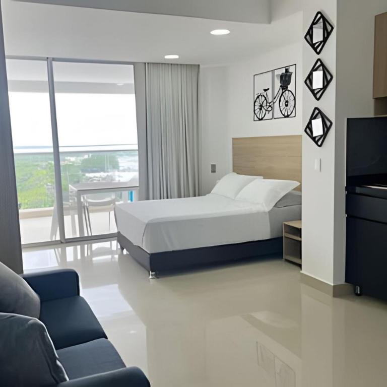 Brand New Condo With Balcony Near Beach & Old Town - Apartamento - 2