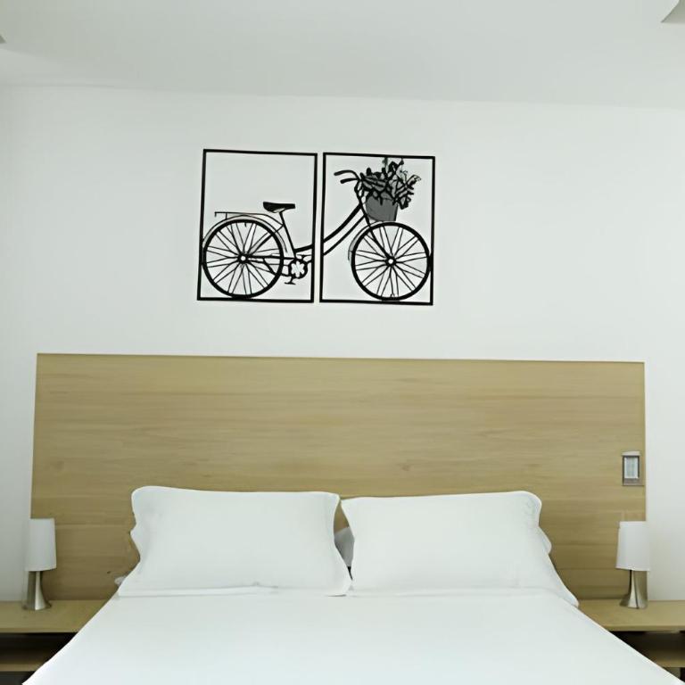 Brand New Condo With Balcony Near Beach & Old Town - Apartamento - 3